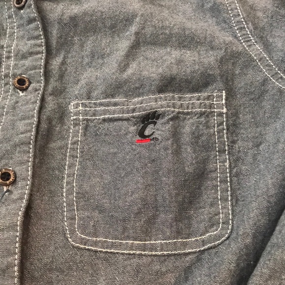 University of Cincinnati Denim Button up - Picture 4 of 4
